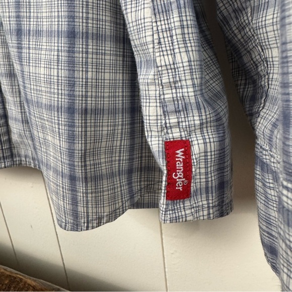 Wrangler Men's Blue Plaid Button Down Shirt Western Cowboy Style - Picture 8 of 8